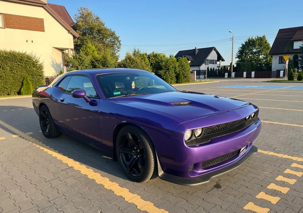 Dodge Challenger cena 154000 przebieg: 79000, rok produkcji 2015 z Ostrołęka małe 301